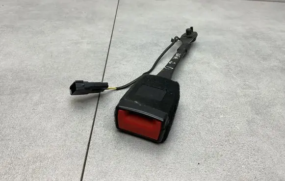 Ford Kuga II Front seatbelt buckle CV4461208BD3JA6