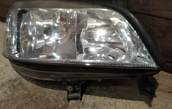 Opel Zafira A Headlight/headlamp