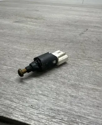 Peugeot 206 Brake pedal sensor switch 9643478880
