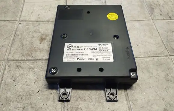 Volkswagen PASSAT B6 Bluetooth control unit module 3C0035729G