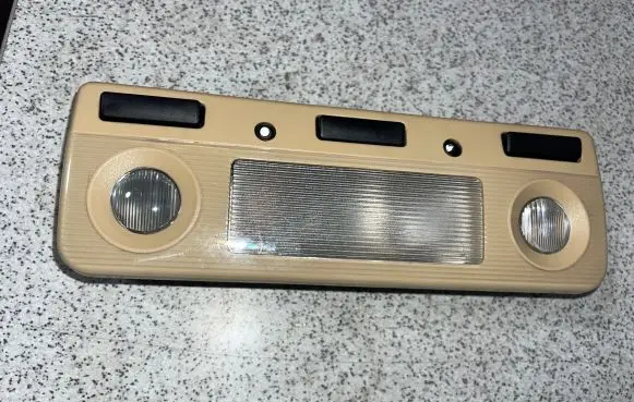 BMW 5 E39 Front seat light 8369512