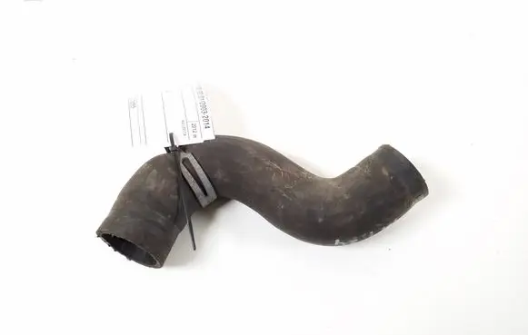 Mercedes-Benz Vito Viano W639 Engine coolant pipe/hose A6395017482