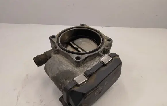 BMW X5 E70 Throttle valve 7597871 13547597871 7582926
