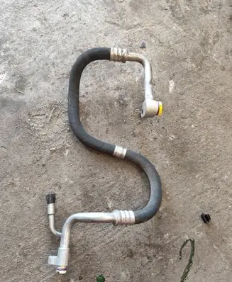 BMW 3 E92 E93 Air conditioning (A/C) pipe/hose 9232585 8307070200K 52529410
