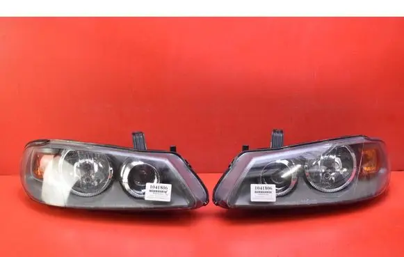Nissan Almera Tino Headlight/headlamp 