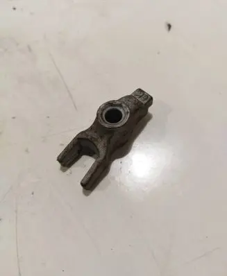 Opel Astra J Fuel Injector clamp holder