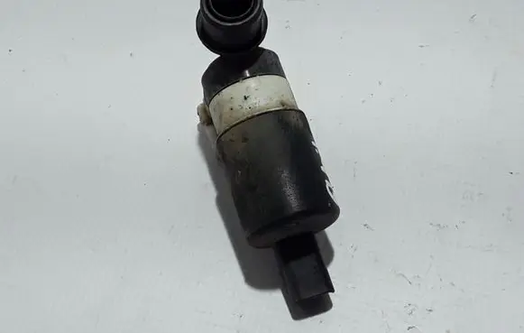 Renault Scenic III - Grand scenic III Windscreen/windshield washer pump 8200031805