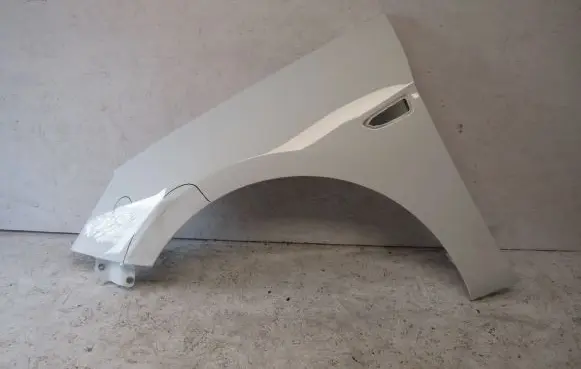 Opel Astra K Fender 
