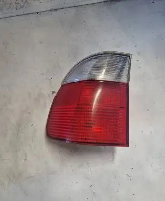BMW 5 E39 Rear/tail lights 2496321