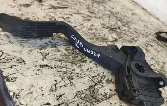 Citroen C4 Cactus Accelerator throttle pedal 9671433780