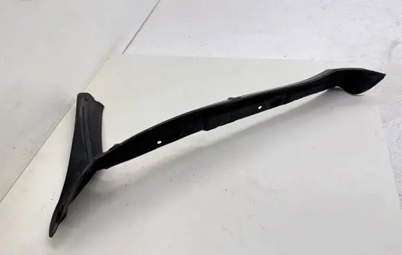 Fender end trim