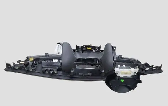 Renault Megane III Dashboard 681000022R B90225366 HJE2732835