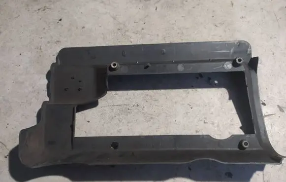 Volkswagen Golf IV Engine cover (trim) 036103925F 03G103921