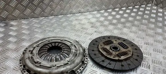 Subaru Forester SJ Pressure plate 1878005084 3082001181