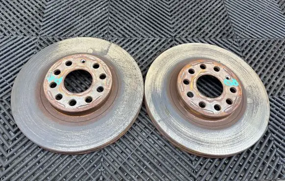 Volkswagen PASSAT B8 Front brake disc
