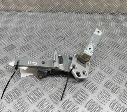 Rear door hinge set