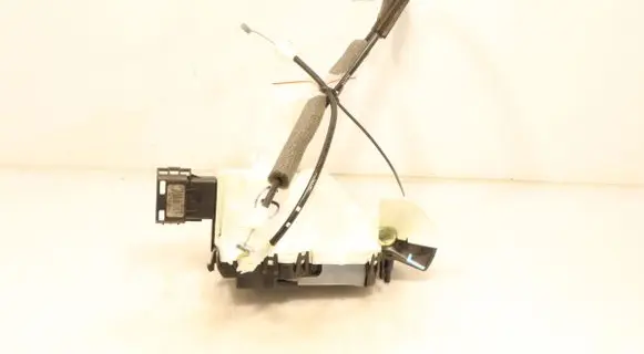 Citroen Berlingo Front door lock 