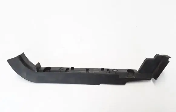 Renault Fluence Fender mounting bracket 638213482R