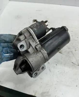 Peugeot 406 Starter motor D7R17 0026NG