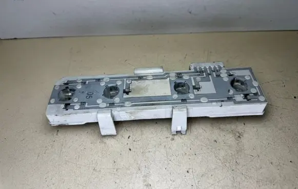 Skoda Octavia Mk2 (1Z) Tail light bulb cover holder 1Z5945258 1Z5945258A