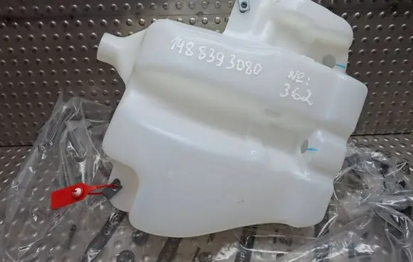 Fiat Scudo Windshield washer fluid reservoir/tank S26338362 1488393080