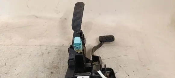 Ford Explorer V Pedal assembly BB539F856HH DB539F836AB 2085188