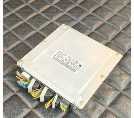 Mercedes-Benz CLK A209 C209 Engine control unit/module A1121535479 1279H00000 0261208352