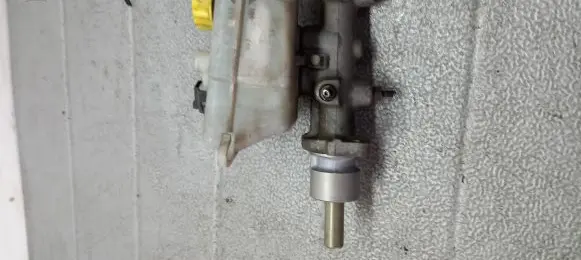 Volkswagen Polo Master brake cylinder