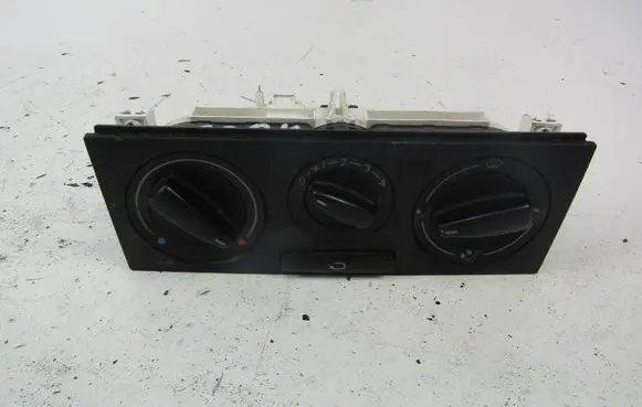 Volkswagen Polo III 6N 6N2 6NF Air conditioning/heating control unit 