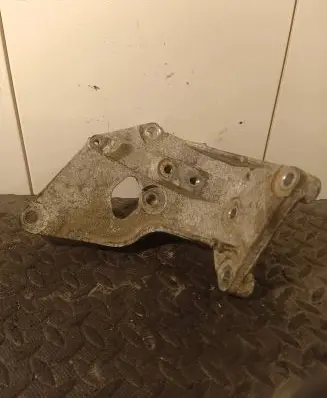 Nissan X-Trail T31 Other engine bay part
