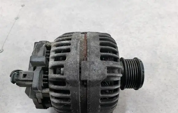 Skoda Roomster (5J) Generator/alternator 045903023A