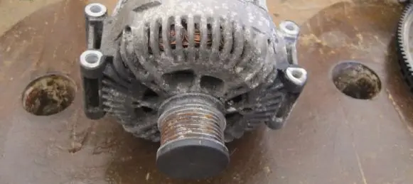 Mercedes-Benz CLS C218 X218 Generator/alternator A6421540402
