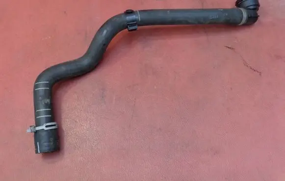Ford C-MAX II Engine coolant pipe/hose 9V618286CC