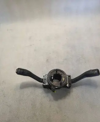 Volkswagen Golf IV Wiper turn signal indicator stalk/switch CZK0301202012 4B0953503F