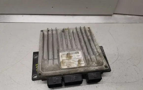 Nissan Almera N16 Engine control unit/module 8200129866