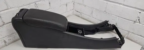 Mercedes-Benz C W203 Armrest E037611021