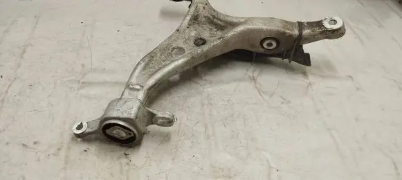 Mercedes-Benz GL X166 Front lower control arm/wishbone A16604