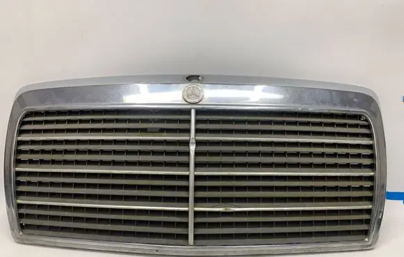 Mercedes-Benz E W124 Front grill 1248880223 A1248880223