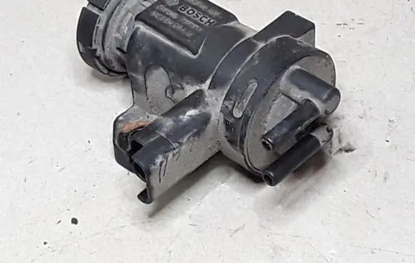 Citroen Xsara Picasso Turbo solenoid valve 9635704380 0928400414