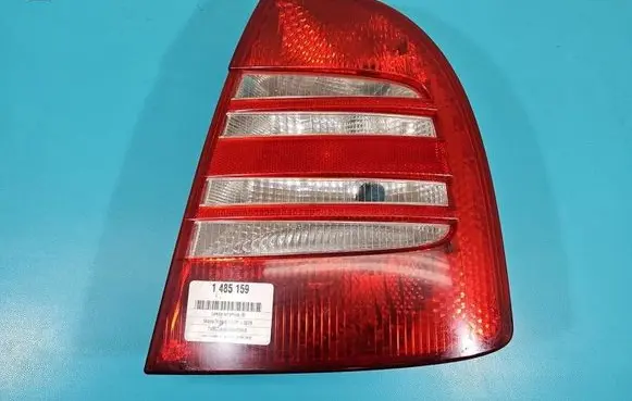 Skoda Superb B5 (3U) Rear/tail lights 3U5945096 IMPRK1485159