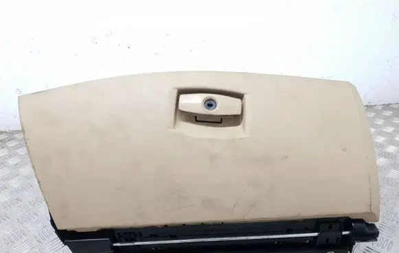 BMW 5 E60 E61 Glove box 7034080 51167034080 314330100