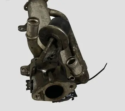 Volkswagen Golf V EGR valve cooler 03G131512AE