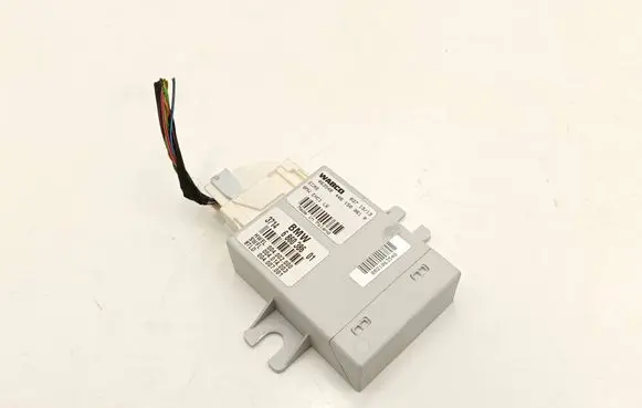 BMW 5 F10 F11 Air suspension control unit module (rear) 6860386 4461500610 004002000