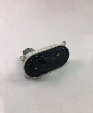 Ford Mondeo MK I Light switch 93BB13K196EC