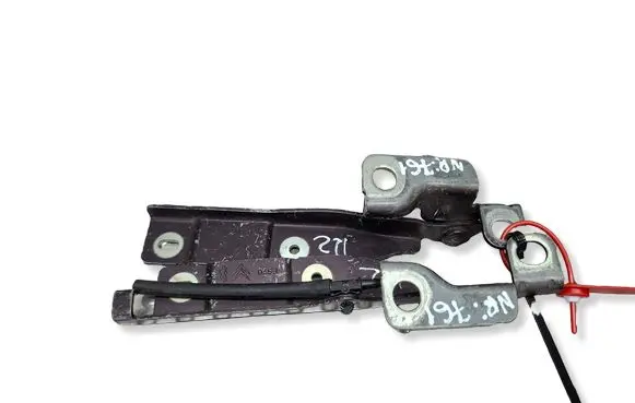 Citroen C3 Engine bonnet/hood hinges S26309761 9683552580
