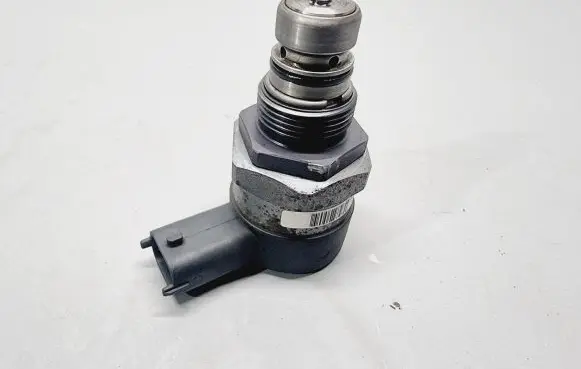 Fuel pressure sensor
