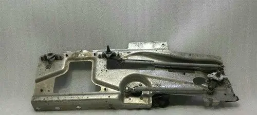 Aston Martin DB9 Front wiper linkage and motor CD4317504DA