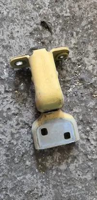 Opel Vivaro Front door upper hinge 311772H 6M663804