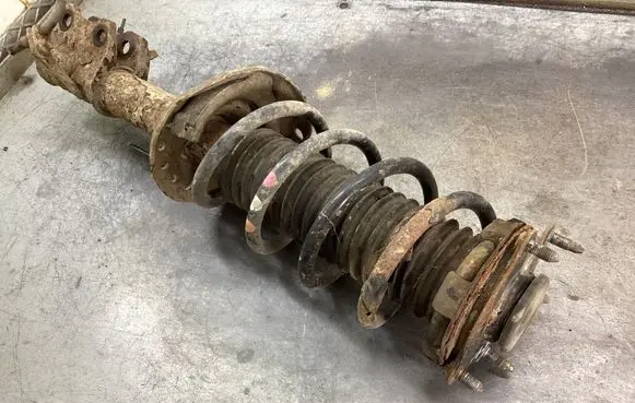 Honda CR-V Front shock absorber with coil spring