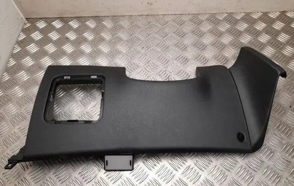 KIA Ceed Other sill/pillar trim element 84705J7000